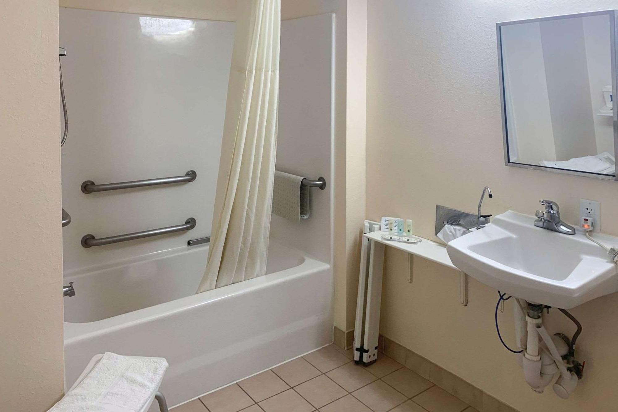 Quality Inn Gainesville I-75 מראה חיצוני תמונה